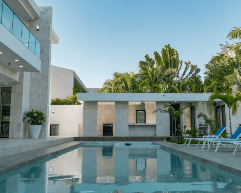 House in Lagos del Sol